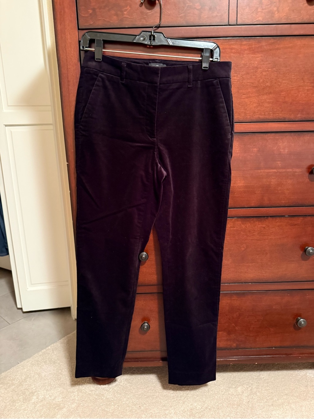 White House Black Market Women's Crushed Velvet Pants in Deep Black